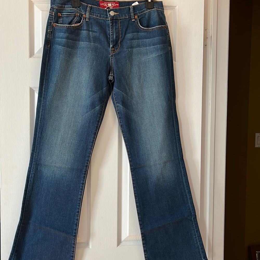 Lucky Brand curvy jeans